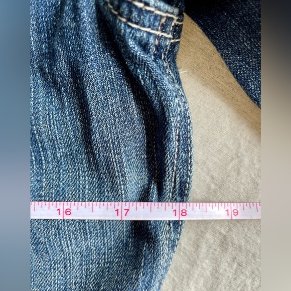 AMERICAN EAGLE Cropped Denim Jacket Medium Wash Women's Size M Distressed Jean - Picture 12 of 12